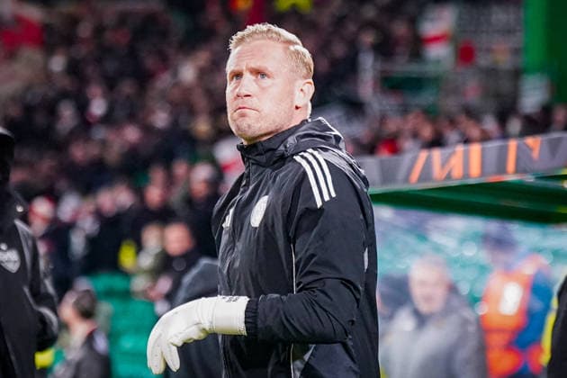 Football UEFA Europa League 2025 2026, Play Offs first leg Celtic FC Glasgow vs VfB Stuttgart Celtic Park Stadium Glasgow, Scotland Kasper Schmeichel Celtic Glasgow, 1 Copyright: xJOERANxSTEINSIEKx