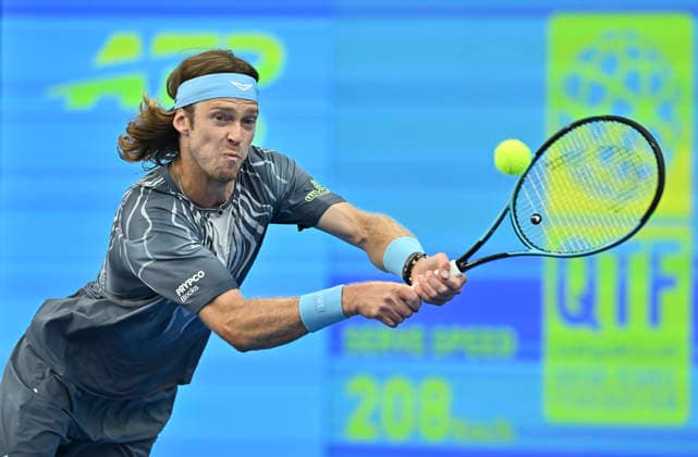 February 19, 2026, Doha, Qatar: Andrey Rublev of Russia plays against Stefanos Tsitsipas of Greece (not in view) during their men s singles quarter final match at the ATP, Tennis Herren Qatar Exxonmobil Open 2026 tennis tournament at the Khalifa International Tennis Complex. Andrey Rublev won against Andrey Rublev 6-3,7-6. Doha Qatar - ZUMAs197 20260219_aaa_s197_215 Copyright: xNoushadxVariyattiyakkalx