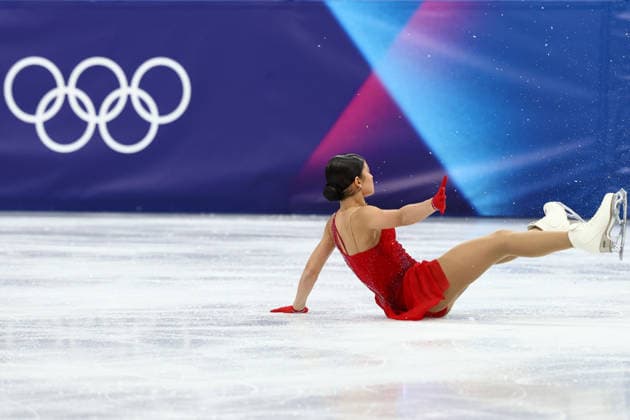 February 19, 2026, Milan, Lombardy, Italy: ADELIIA PETROSIAN of the Individual Neutral Athletes (AIN) falls during her Women s Single Skating free program in the Figure skating, Eiskunstlauf at the Milano Cortina 2026 Winter Olympic Games, Olympische Spiele, Olympia, OS Milan Italy - ZUMAc179 20260219_oly_c179_350 Copyright: xMickaelxChavetx