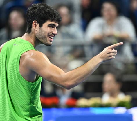 ATP, Tennis Herren Qatar Exxonmobil Open-Quarter Final Carlos Alcaraz of Spain cetebrates after winning against Karen Khachanov of Russia in the Quarter final at the ATP men s Qatar ExxonMobil Open 2026 tennis tournament at the Khalifa International Tennis Complex in Doha, Qatar, on February 19, 2026. DOHA Qatar Copyright: xNOUSHADx