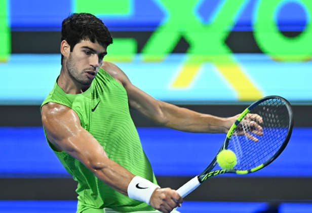 ATP, Tennis Herren Qatar Exxonmobil Open-Quarter Final Carlos Alcaraz of Spain competes against Karen Khachanov of Russia in the Quarter final at the ATP men s Qatar ExxonMobil Open 2026 tennis tournament at the Khalifa International Tennis Complex in Doha, Qatar, on February 19, 2026. DOHA Qatar Copyright: xNOUSHADx