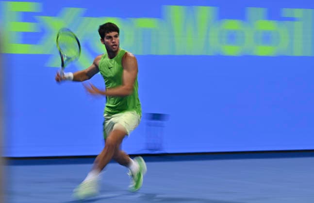 ATP, Tennis Herren Qatar Exxonmobil Open-Quarter Final Carlos Alcaraz of Spain competes against Karen Khachanov of Russia in the Quarter final at the ATP men s Qatar ExxonMobil Open 2026 tennis tournament at the Khalifa International Tennis Complex in Doha, Qatar, on February 19, 2026. DOHA Qatar Copyright: xNOUSHADx