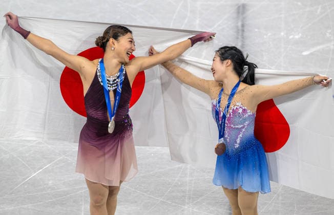 February 19, 2026, Milan, Lombardy, Italy: Japan s KAORI SAKAMOTO (left) won the silver medal with Japan s AMI NAKAI (right) won the bronze in the Women s Figure skating, Eiskunstlauf Singles Freeskating at the Milano Cortina 2026 Winter Olympics. Olympics 2026: Milano Cortina: - February 19, 2026  - ZUMAh234 20260219_oly_h234_026 Copyright: xMarkxEdwardxHarrisx