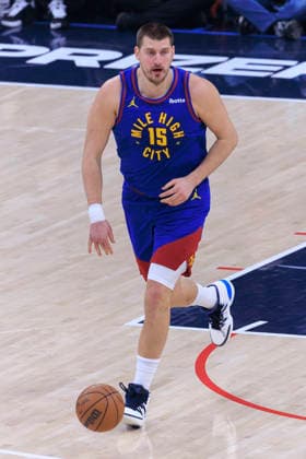 February 19, 2026, Inglewood, California, USA: Nikola Jokic 15 of the Denver Nuggets during their regular season NBA, Basketball Herren, USA game against the Los Angeles Clippers on Thursday February 19, 2026 at Intuit Dome in Inglewood, California. ARIANA RUIZ PI Clippers Vs. Nuggets  - ZUMAp124 20260219_zaa_p124_002 Copyright: xArianaxRuizx