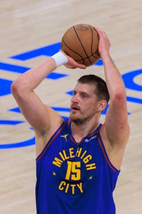 February 19, 2026, Inglewood, California, USA: Nikola Jokic 15 of the Denver Nuggets puts up a free throw during a NBA, Basketball Herren, USA regular season game against the Los Angeles Clippers on Thursday February 19, 2026 at Intuit Dome Arena in Inglewood, California. JAVIER ROJAS PI Clippers Vs. Nuggets  - ZUMAp124 20260219_zaa_p124_024 Copyright: xJavierxRojasx