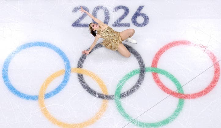 260219 -- MILAN, Feb. 19, 2026 -- Alysa Liu of the United States competes during the free skating match of Figure skating, Eiskunstlauf women single skating at the Milan-Cortina 2026 Olympic Winter games, Winterspiele,Spiele, Summer games in Milan, Italy, Feb. 19, 2026. MICO2026ITALY-MILAN-OLYMPIC WINTER GAMES-FIGURE SKATING-WOMEN SINGLE SKATING-FREE SKATING ChengxMin  (MICO2026)ITALY-MILAN-OLYMPIC WINTER GAMES-FIGURE SKATING-WOMEN SINGLE SKATING-FREE SKATING IMAGO ChengxMin  imago images 0848105612