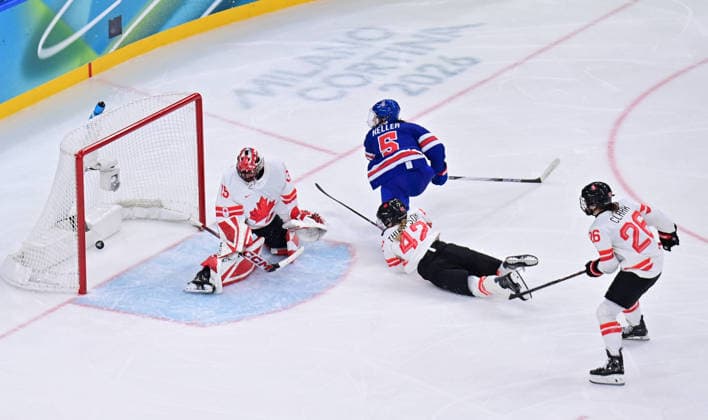 260219 -- MILAN, Feb. 19, 2026 -- Megan Keller of the United States scores during the Ice hockey, Eishockey women s gold medal game between the United States and Canada at the Milan-Cortina 2026 Olympic Winter games, Winterspiele,Spiele, Summer games in Milan, Italy, Feb. 19, 2026. MICO2026ITALY-MILAN-OLYMPIC WINTER GAMES-ICE HOCKEY-WOMEN-GOLD MEDAL GAME-USA VS CAN TaoxXiyi  (MICO2026)ITALY-MILAN-OLYMPIC WINTER GAMES-ICE HOCKEY-WOMEN-GOLD MEDAL GAME-USA VS CAN IMAGO TaoxXiyi  imago images 0848108271