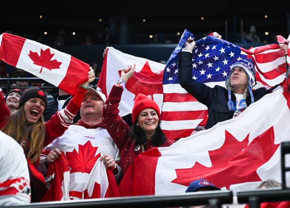 (260220) -- MILAN, Feb. 20, 2026 -- Spectators react during the Ice hockey, Eishockey women s gold medal game between the United States and Canada at the Milan-Cortina 2026 Olympic Winter games, Winterspiele,Spiele, Summer games in Milan, Italy, Feb. 19, 2026. ) (MICO2026)ITALY-MILAN-OLYMPIC WINTER GAMES-ICE HOCKEY-WOMEN-GOLD MEDAL GAME-USA VS CAN ZhangxHaofu 