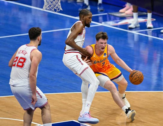 Basketball, NBA, Charlotte Hornets - Houston Rockets