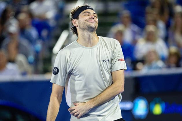 2026 Delray Beach Open - Day 4 - Taylor Fritz Of USA v Rafael Jodar Of Spain Taylor Fritz of the USA reacts against Rafael Jodar of Spain during their match on Day 4 of the Delray Beach Open at the Delray Tennis Center in Delray Beach, Florida, on February 19, 2026. Delray Beach FL United States  Copyright: xMauricioxPaizx originalFilename:paiz-2026delr260219_nprjT.jpg