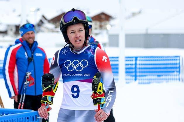 Livigno, Italien 20. Februar 2026: Ski Freestyle Ski Cross Frauen - Olympia 2026 Im Bild: Hannah Schmidt (CAN) Snow Park *** Livigno, Italy February 20, 2026 Ski Freestyle Ski Cross Women Olympia 2026 In the picture Hannah Schmidt CAN Snow Park Copyright: xFotostandx xHettichx