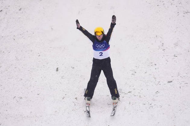 (260220) -- LIVIGNO, Feb. 20, 2026 -- Li Tianma of China competes during the freestyle skiing men s aerials qualification 2 at the Milan-Cortina 2026 Olympic Winter games, Winterspiele,Spiele, Summer games in Livigno, Italy, Feb. 20, 2026. ) (MICO2026)ITALY-LIVIGNO-OLYMPIC WINTER GAMES-FREESTYLE SKIING-MEN S AERIALS-QUALIFICATION HuxChao 