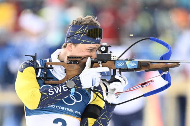 ANTERSELVA, ITALY 20260220 Martin Ponsiluoma at the start of the men s 15km biathlon, mass start, in Anterselva during the Winter Olympics in Milan Cortina, Italy. *** The image is included in the SPORTS PACKAGE. For others PAYMENT IMAGE *** ANTERSELVA ITALY x10050x *** ANTERSELVA, ITALY 20260220 Martin Ponsiluoma at the start of the men s 15km biathlon, mass start, in Anterselva during the Winter Olympics in Milan Cortina, Italy The image is included in the SPORTS PACKAGE For others PAYMENT IMAGE ANTERSELVA ITALY x10050x  Copyright: xPontusxLundahl TTx 2026 OLYMPICS BIATHING MEN S MASS START 15KM