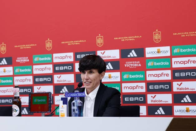 February 20, 2026, Las Rozas, Madrid, Spain: Sonia Bermudez, head coach of Spain, attends a press conference, PK, Pressekonferenz to announce the list of summoned players ahead the FIFA Women s World Cup 2027 football matches of Spain Team against Iceland and Ukraine at Ciudad del Futbol on February 20, 2026, in Las Rozas, Madrid, Spain. Sonia Bermudez Press Conference For Spain Team - FIFA Women s World Cup 2027  - ZUMAa181 20260220_zaa_a181_028 Copyright: xDennisxAgyemanx