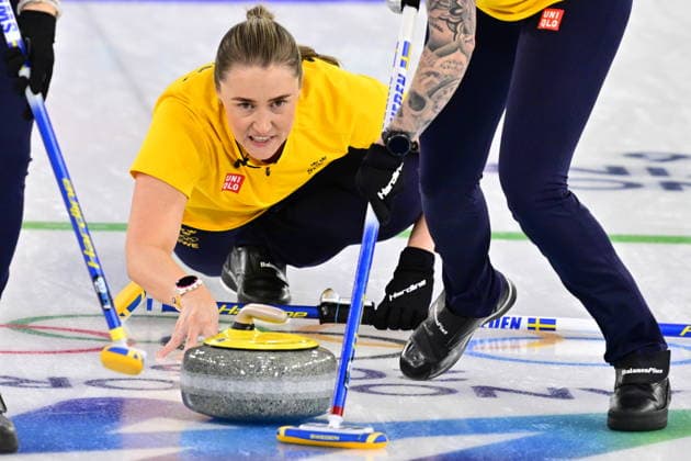 CORTINA, ITALY 20260220 Sara McManus of team Hasselborg during the women s semifinal match between Canada and Sweden in the Olympic curling in Cortina. *** The image is included in the SPORTS PACKAGE. For others PAYMENT IMAGE *** CORTINA ITALY x10030x *** CORTINA, ITALY 20260220 Sara McManus of team Hasselborg during the women s semifinal match between Canada and Sweden in the Olympic curling in Cortina The image is included in the SPORTS PACKAGE For others PAYMENT IMAGE CORTINA ITALY x10030x  Copyright: xJonasxEkströmer TTx 2026 OLYMPICS CURLING WOMEN S SEMIFINAL CANADA-SWEDEN