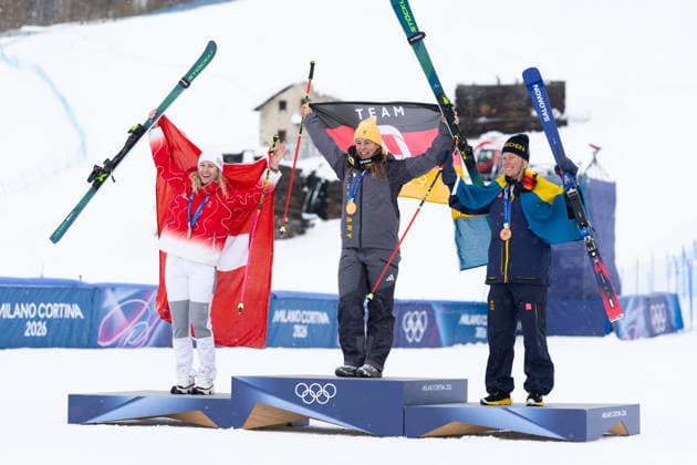 OLYMPICS - Winter Olympic Games, Olympische Spiele, Olympia, OS Milano Cortina 2026 LIVIGNO,ITALY,20.FEB.26 - OLYMPICS, SKI CROSS - Winter Olympic Games Milano Cortina 2026, Skicross, women, final, medal ceremony. Image shows Fanny Smith (SUI), Daniela Maier (GER) and Marielle Berger Sabbatel (FRA). Keywords: medal.  GEPAxpictures xWolfgangxGrebien