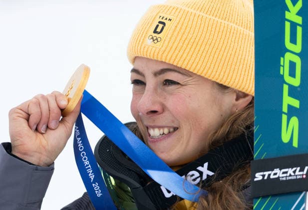 OLYMPICS - Winter Olympic Games, Olympische Spiele, Olympia, OS Milano Cortina 2026 LIVIGNO,ITALY,20.FEB.26 - OLYMPICS, SKI CROSS - Winter Olympic Games Milano Cortina 2026, Skicross, women, final, medal ceremony. Image shows Daniela Maier (GER). Keywords: medal.  GEPAxpictures xWolfgangxGrebien