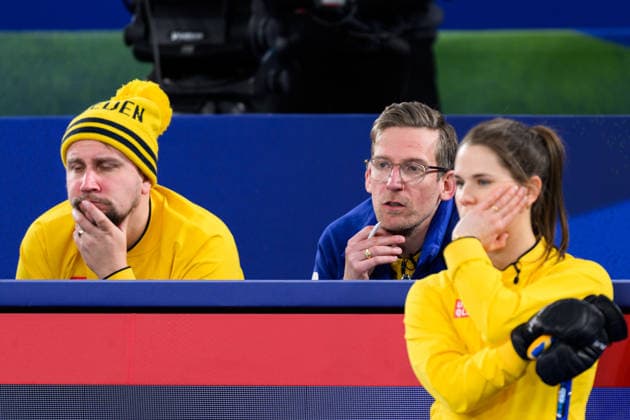 260220 Coach Kristian Lindström of Sweden during the women s semifinal curling match between Canada and Sweden during day 14 of the 2026 Winter Olympics on February 20, 2026 in Cortina. Photo: Jon Olav Nesvold BILDBYRAN COP 217 JE0127 curling Olympic Games, Olympische Spiele, Olympia, OS olympics winter olympics os ol olympiska spel vinter-os olympiske leker milano cortina 2026 milan cortina 2026 milano cortina 2026 olympic games milano cortina 2026 winter olympic games milano cortina-os milano cortina-ol vinter-ol 14 bbeng sverige sweden kanada canada dam *** 260220 Coach Kristian Lindström of Sweden during the women s semifinal curling match between Canada and Sweden during day 14 of the 2026 Winter Olympics on February 20, 2026 in Cortina Photo Jon Olav Nesvold BILDBYRAN COP 217 JE0127 curling olympic games olympics winter olympics os ol olympiska spel vinter os olympiske leker milano cortina 2026 milan cortina 2026 milano cortina 2026 olympic games milano cortina 2026 winter olympic games milano cortina os milano cortina ol vinter ol 14 bbeng sverige sweden kanada canada dam  Copyright: JONxOLAVxNESVOLD BB260220JE018