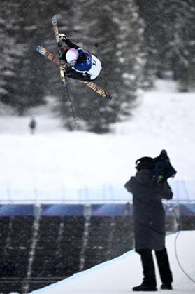 2026 WINTER Olympic Games, Olympische Spiele, Olympia, OS Ben Harrington of New Zealand competes in the Men™s Ski Halfpipe qualifier at Livigno Snow Park, on day 14 of the 2026 Milano Cortina Winter Olympic Games in Italy, Friday, February 20, 2026. ( NO ARCHIVING, EDITORIAL USE ONLY LIVIGNO SONDRIO ITALY  Copyright: xDANxHIMBRECHTSx 20260221147616208133
