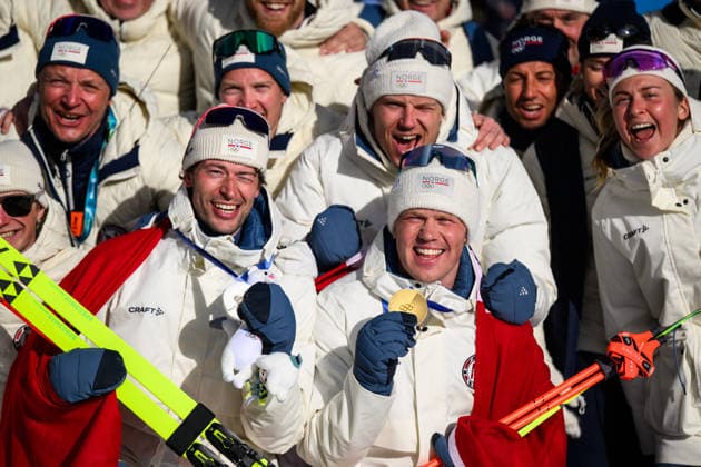 260220 Sturla Holm Laegreid of Norway and Johannes Dale-Skjevdal of Norway celebrate with their team after the men s biathlon 15 km mass start during day 14 of the 2026 Winter Olympics on February 20, 2026 in Anterselva. Photo: Mathias Bergeld BILDBYRAN kod MB MB1339 skidskytte biathlon skiskyting Olympic Games, Olympische Spiele, Olympia, OS olympics winter olympics os ol olympiska spel vinter-os olympiske leker milano cortina 2026 milan cortina 2026 milano cortina 2026 olympic games milano cortina 2026 winter olympic games milano cortina-os milano cortina-ol vinter-ol 14 bbeng masstart mass start jubel celebration norge guld gold os-guld *** 260220 Sturla Holm Laegreid of Norway and Johannes Dale Skjevdal of Norway celebrate with their team after the men s biathlon 15 km mass start during day 14 of the 2026 Winter Olympics on February 20, 2026 in Anterselva Photo Mathias Bergeld BILDBYRAN code MB MB1339 biathlon biathlon biathlon olympic games olympics olympics winter olympics os ol olympiska spel vinter os olympiske leker milano cortina 2026 milan cortina 2026 milano cortina 2026 olympic games milano cortina 2026 winter olympic games milano cortina os milano cortina ol vinter ol 14 bbeng masstart mass start jubel celebration norge guld gold os guld  Copyright: MATHIASxBERGELD BB260220MB075