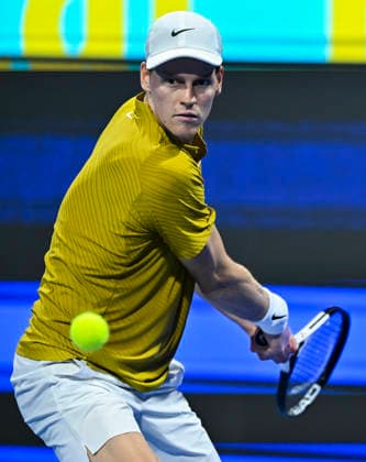 February 20, 2026, Doha, Qatar: Jannik Sinner of Italy is seen in action against Jakub Mensik of Czech Republic in the Quarter final at the ATP, Tennis Herren men s Qatar ExxonMobil Open 2026 tennis tournament at the Khalifa International Tennis Complex. Jakub Mensik won against Jannik Sinner 7-6,2-6,6-3. Doha Qatar - ZUMAs197 20260220_aaa_s197_009 Copyright: xNoushadxVariyattiyakkalx