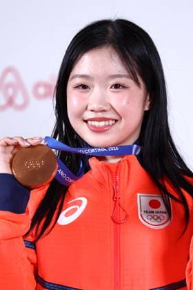 Ami Nakai (JPN), FEBRUARY 20, 2026 - Figure skating, Eiskunstlauf : Silver medalist Kaori Sakamoto and Bronze medalist Ami Nakai attend a press conference, PK, Pressekonferenz during the Milano Cortina 2026 Olympic Winter games, Winterspiele,Spiele, Summer games in Milan, Italy. Noxthirdxpartyxsales  aflo_320613710