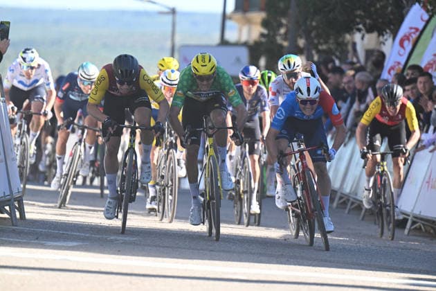 20-02-2026 Vuelta Andalucia; Tappa 03 Jaen - Lopera; 2026, Cofidis; 2026, Groupama - Fdj United; 2026, Visma - Lease A Bike; Fretin, Milan; Penhoet, Paul; Laporte, Christophe; Lopera; 