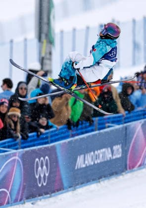 (260220) -- LIVIGNO, Feb. 20, 2026 -- Su Shuaibing of China competes during the freestyle skiing men s freeski halfpipe qualification at the Milan-Cortina 2026 Olympic Winter games, Winterspiele,Spiele, Summer games in Livigno, Italy, Feb. 20, 2026. ) (MICO2026)ITALY-LIVIGNO-OLYMPIC WINTER GAMES-FREESTYLE SKIING-MEN S FREESKI HALFPIPE-QUALIFICATION WangxPeng 