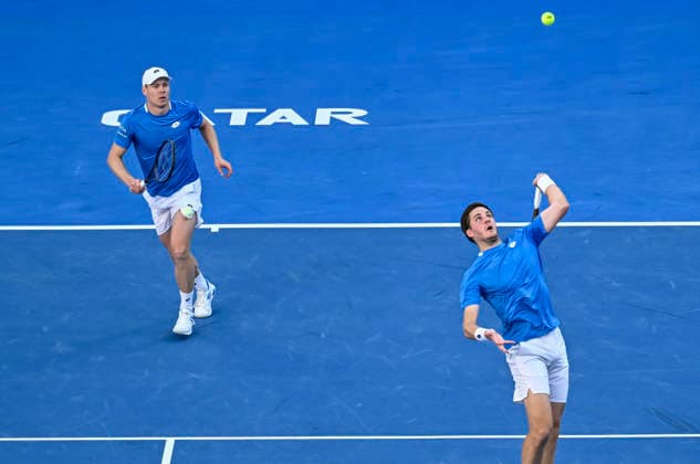 ATP, Tennis Herren Qatar ExxonMobil Open-Doubles Final Harri Heliovaara (L) of Finland and Henry Patten of Great Britain competes against Julian Cash and Lloyd Glasspool of Great Britain in the Doubles Final match at the ATP men s Qatar ExxonMobil Open 2026 tennis tournament at the Khalifa International Tennis Complex in Doha, Qatar, on February 20, 2026. DOHA Qatar Copyright: xNOUSHADx