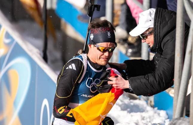 MILANO CORTINA 2026 - OLYMPISCHE WINTERSPIELE - ANTERSELVA - BIATHLON - MASSENSTART 15KM MÄNNER ** NUR FÜR REDAKTIONELLE ZWECKE ** EDITORIAL USE ONLY **<p>20 02 2026-Anterselva: Olympische Winterspiele Milano Cortina 2026 Biathlon Anterselva Biathlon Arena - Antholz Event: 15km Massenstart Männer im Foto: Philipp Horn 16 (GER) wird im Ziel von Ehefrau Antonia getröstet ( Italien Venetien Antholz Copyright: SaschaxFromm *** MILANO CORTINA 2026 OLYMPIC WINTER GAMES ANTERSELVA BIATHLON MASS START 15KM MEN FOR EDITORIAL PURPOSES ONLY p 20 02 2026 Anterselva Olympic Winter Games Milano Cortina 2026 Biathlon Anterselva Biathlon Arena Antholz Event 15km Mass Start Men in photo Philipp Horn 16 GER being comforted by wife Antonia at the finish line Italy Veneto Antholz Copyright SaschaxFromm Copyright: SaschaxFromm doc84nqs3psb80esfq38jx ,EDITORIAL USE ONLY