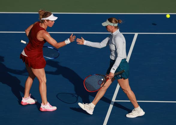Laura Siegemund GER , Vera Zvonareva, Ladies Doubles, Women s Doubles, Dubai Duty Free Tennis Championships, Dubai, U A E Copyright: xJuergenxHasenkopfx