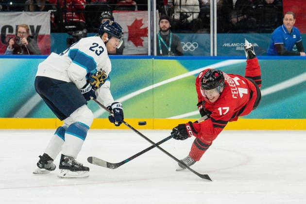 Ice hockey, Eishockey - Milano Cortina 2026 Winter Olympics: Day 14 Esa Lindell, Macklin Celebrini during Milano Cortina 2026 Winter Olympics Semi-final Men s Hockey Canada vs Finland match at Milano Santagiulia Ice Hockey Arena in Milan on February 20, 2026 Milan Italy  Copyright: xFotoxOlimpikx originalFilename:jastrzebowski-icehocke260220_np19O.jpg