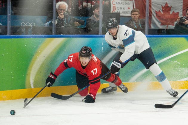 Ice hockey, Eishockey - Milano Cortina 2026 Winter Olympics: Day 14 Macklin Celebrini, Niko Mikkola during Milano Cortina 2026 Winter Olympics Semi-final Men s Hockey Canada vs Finland match at Milano Santagiulia Ice Hockey Arena in Milan on February 20, 2026 Milan Italy  Copyright: xFotoxOlimpikx originalFilename:jastrzebowski-icehocke260220_npgW1.jpg