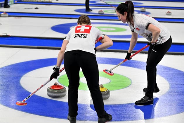 Cortina d Ampezzo, Italy, February 20th 2026. During the Curling Women s Semi-final match between United States of America and Switzerland of the Olympic Winter games, Winterspiele,Spiele, Summer games 2026 in Cortina d Ampezzo, Italy. (Photo by Igor Kupljenik Sports Press Photo)  Copyright: xIgorxKupljenikx xSPPx Sportspressphoto_SPR95049