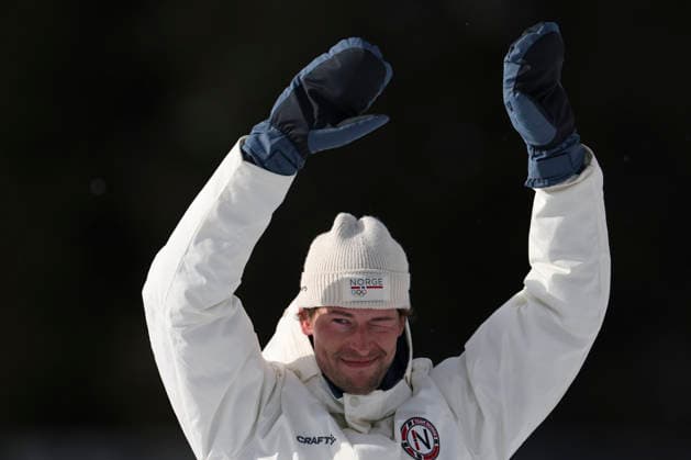 (260220) -- ANTERSELVA, Feb. 20, 2026 -- Silver medalist Sturla Holm Laegreid of Norway celebrates during the awarding ceremony of the biathlon men s 15km mass start event at the 2026 Milan-Cortina Winter Olympics in Anterselva, Italy, Feb. 20, 2026. ) (MICO2026)ITALY-ANTERSELVA-OLYMPIC Winter games, Winterspiele,Spiele, Summer games BIATHLON-MEN S 15KM MASS START ZhangxTao 