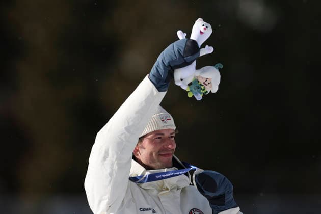 (260220) -- ANTERSELVA, Feb. 20, 2026 -- Silver medalist Sturla Holm Laegreid of Norway celebrates during the awarding ceremony of the biathlon men s 15km mass start event at the 2026 Milan-Cortina Winter Olympics in Anterselva, Italy, Feb. 20, 2026. ) (MICO2026)ITALY-ANTERSELVA-OLYMPIC Winter games, Winterspiele,Spiele, Summer games BIATHLON-MEN S 15KM MASS START ZhangxTao 