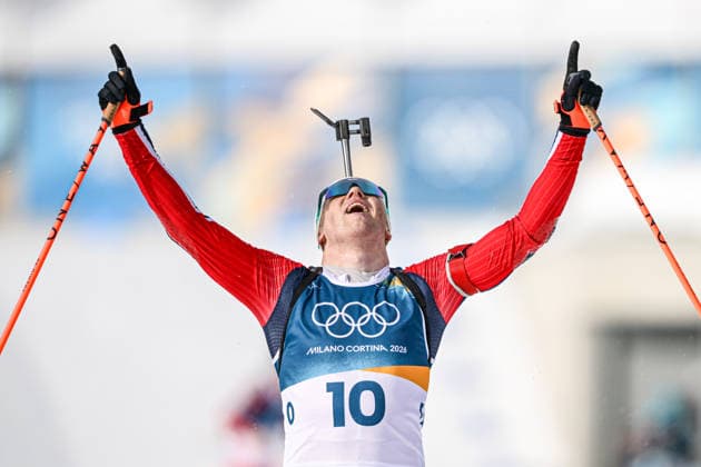 (260220) -- ANTERSELVA, Feb. 20, 2026 -- Johannes Dale-Skjevdal of Norway celebrates after the biathlon men s 15km mass start event at the 2026 Milan-Cortina Winter Olympics in Anterselva, Italy, Feb. 20, 2026. ) (MICO2026)ITALY-ANTERSELVA-OLYMPIC Winter games, Winterspiele,Spiele, Summer games BIATHLON-MEN S 15KM MASS START JiangxHan 