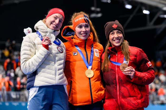 260220 Ragne Wiklund of Norway, Antoinette Rijpma-de Jong of Netherlands and Valerie Maltais of Canada celebrate with their medals after the women s 1500 meter Speed skating, Eisschnelllauf during day 14 of the 2026 Winter Olympics on February 20, 2026 in Milan. Photo: Emma Wallskog BILDBYRAN kod EW EW0645 skridskor speed skating Olympic Games, Olympische Spiele, Olympia, OS olympics winter olympics os ol olympiska spel vinter-os olympiske leker milano cortina 2026 milan cortina 2026 milano cortina 2026 olympic games milano cortina 2026 winter olympic games milano cortina-os milano cortina-ol vinter-ol 14 bbeng jubel celebration norge guld gold os-guld silver bronze brons *** 260220 Ragne Wiklund of Norway, Antoinette Rijpma de Jong of Netherlands and Valerie Maltais of Canada celebrate with their medals after the women s 1500 meter speed skating during day 14 of the 2026 Winter Olympics on February 20, 2026 in Milan Photo Emma Wallskog BILDBYRAN code EW EW0645 skates speed skating olympic games olympics winter olympics os ol olympic games winter os olympic games milano cortina 2026 milan cortina 2026 milano cortina 2026 olympic games milano cortina 2026 winter olympic games milano cortina os milano cortina ol winter ol 14 bbeng jubel celebration norge guld gold os guld silver bronze bronzes  Copyright: EMMAxWALLSKOG BB260220EW059