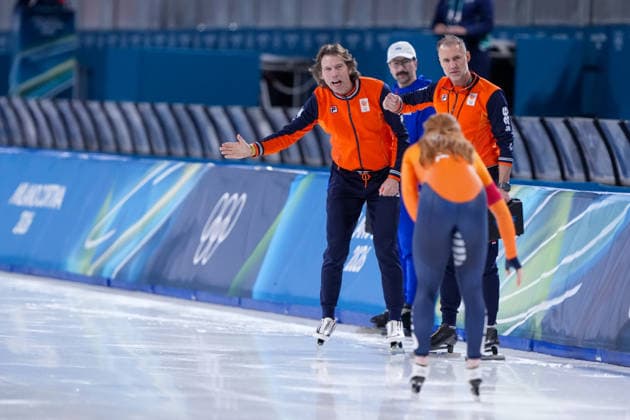 2026-02-20 - Milano Cortina 2026 Winter Olympics 1500m Women MILAN, ITALY - FEBRUARY 20: Coach Gerard van Velde of Netherlands, Antoinette Rijpma-De Jong of Netherlands during the 1500m Women on day 16 of the Milano Cortina 2026 Winter Olympics at the Milano Speed skating, Eisschnelllauf Arena on February 20, 2026 in Milan, Italy Milan Milano Speed Skating Arena Italy Content not available for redistribution in The Netherlands directly or indirectly through any third parties. Copyright: xAndrexWeeningx