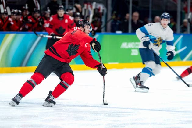 OLYMPICS - Winter Olympic Games, Olympische Spiele, Olympia, OS Milano Cortina 2026 MILAN,ITALY,20.FEB.26 - OLYMPICS, Ice hockey, Eishockey - Winter Olympic Games Milano Cortina 2026, semifinal, Canada vs Finland, men. Image shows Connor McDavid (CAN).  GEPAxpictures xMatthiasxTrinkl