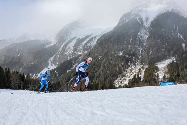 (260220) -- ANTERSELVA, Feb. 20, 2026 -- Fabien Claude (R) of France competes during the biathlon men s 15km mass start event at the 2026 Milan-Cortina Winter Olympics in Anterselva, Italy, Feb. 20, 2026. ) (MICO2026)ITALY-ANTERSELVA-OLYMPIC Winter games, Winterspiele,Spiele, Summer games BIATHLON-MEN S 15KM MASS START ZhangxTao 