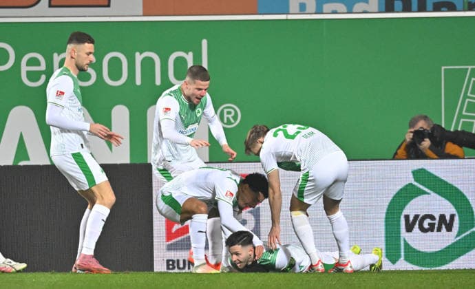 20 02 2026 Soccer Season 2025 2026 2 Soccer Bundesliga 23 Matchday SpVgg Greuther Fürth Kleeblatt SGF DSC Arminia Bielefeld Sportfoto Zink MeZi xmexzix DFL regulations prohibit any use of photographs as image sequences and or quasi video only for editorial use Torjubel Jubel Freude nach Treffer Tor Torschuß zum 1 0 durch Branimir Hrgota 10, SpVgg Greuther Fürth