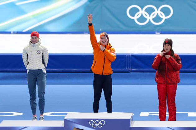 Winter Olympics - Podium of Speed skating, Eisschnelllauf Women’s 1500M Silver medalist Ragne Wiklund of Team Norway, Gold medalist Antoinette Rijpma-de Jong of Team Netherlands and Bronze medalist Valerie Maltais of Team Canada celebrate on the podium during the medal ceremony for the Speed Skating Women s 1500m on day fourteen of the Milano Cortina 2026 Winter Olympic Games, Olympische Spiele, Olympia, OS at Milano Speed Skating Stadium on February 20, 2026 in Milan, Italy. Photo by Alexis Jumeau ABACAPRESS.COM Milan Italy  Copyright: xJumeauxAlexis ABACAx