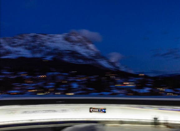 February 20, 2026, Cortina D ampezzo, Lombardy, Italy: Kaillie Armbruster Humphries and Jasmine Jones break the track record and finish fastest in the first run of the 2-Woman Bobsled at the Cortina Sliding Centre for the Milano Cortina 2026 Winter Olympics. Cortina D ampezzo Italy - ZUMAsc5_ 20260220_oly_sc5_001 Copyright: xErichxSchlegelx
