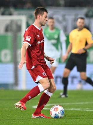 20 02 2026 Soccer Season 2025 2026 2 Soccer Bundesliga 23 Matchday SpVgg Greuther Fürth Kleeblatt SGF DSC Arminia Bielefeld Sportfoto Zink xwoxzix DFL regulations prohibit any use of photographs as image sequences and or quasi video only for editorial use Robin Knoche 31, Arminia Bielefeld