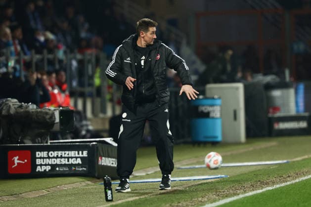 Bochum, Germany, 20 02 26, Head coach Miroslav Klose 1 FC Nuernberg gestures during the Bundesliga 2 match between VfL 1848 Bochum 1 FC Nuernberg at the Vonovia Ruhrstadion in Bochum Photo by Joachim Bywaletz DFB DFL REGULATIONS PROHIBIT ANY USE OF PHOTOGRAPHS AS IMAGE SEQUENCES AND OR QUASI VIDEO Copyright: JoachimxBywaletz xJB-Sportfoto