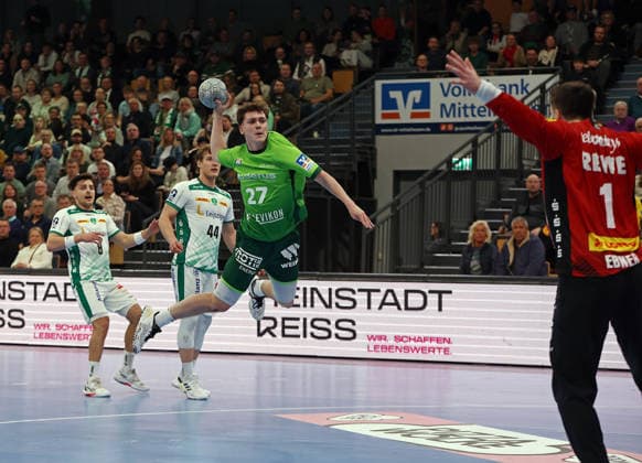 20 02 2026, xovx, Handball Daikin Handball Bundesliga, HSG Wetzlar SC DHfK Leipzig v l Lucas Krzikalla SC DHfK Leipzig , Blair Hinriksson SC DHfK Leipzig , Phil Spandau HSG Wetzlar , Domenico Ebner SC DHfK Leipzig Wetzlar Buderus Arena Hessen Germany EN