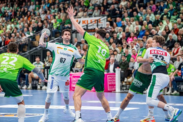Handball Bundesliga HSG Wetzlar SC DHfK Leipzig, 20 02 26 Dean Bombac SC DHfK Leipzig, 67 , Josip Simic HSG Wetzlar, 10 , Cyrill Akakpo HSG Wetzlar, 20 , Luka Rogan SC DHfK Leipzig, 33 , Jona Schoch HSG Wetzlar, 22 Handball Bundesliga HSG Wetzlar SC DHfK Leipzig Wetzlar, 20 02 26 Copyright: xBEAUTIFULxSPORTS Roeczeyx