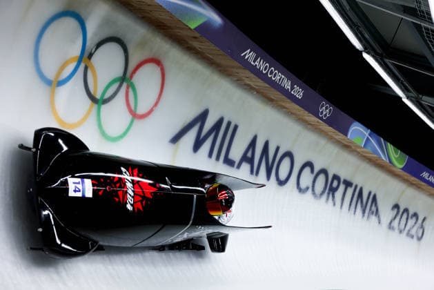 Olympische Winterspiele Milano Cortina 2026 Bob Zweierbob Frauen am 20.02.2026 im Cortina Sliding Centre in Cortina d™Ampezzo Melissa Lotholz Kelsey Mitchell ( Kanada ) *** Olympic Winter Games Milano Cortina 2026 Bobsleigh two-man women on 20 02 2026 at the Cortina Sliding Center in Cortina d™Ampezzo Melissa Lotholz Kelsey Mitchell Canada xMSx