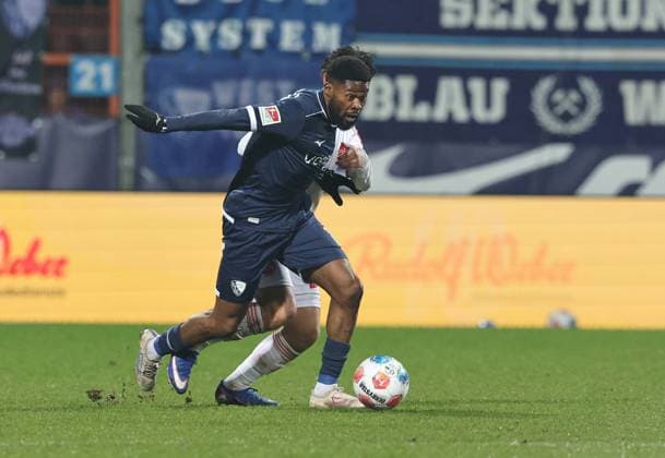 20 02 2026 Soccer Season 2025 2026 2 Soccer Bundesliga 23 Matchday VfL Bochum 1 FC Nuremberg FCN Club Sportfoto Zink DaMa xdaxmax DFL regulations prohibit any use of photographs as image sequences and or quasi video only for editorial use Moritz Broni Kwarteng 11, VfL Bochum Justin von der Hitz 27, 1 FC Nuremberg FCN